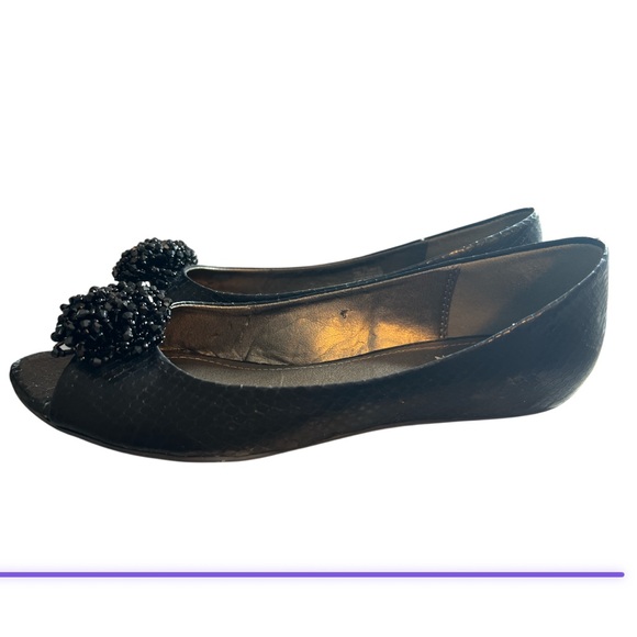 Kenneth Cole Reaction Black Beaded Flats Size 7.5M Textured Slip On Shoes - Picture 4 of 7